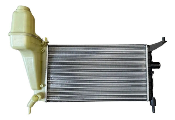 Radiador Chevrolet Celta 1.4 8v S/a 2001/2006 Valeo Original