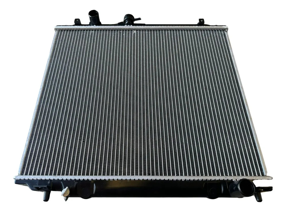 Radiador Mitsubishi Montero 2.8 Td Año 98-2001 - Imagen 4