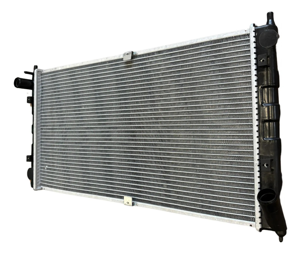 Radiador Chery Cowin 1.5 Mpfi 8valvulas Año 2014 - Imagen 3