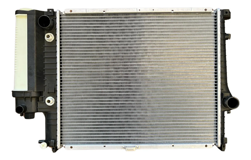 Radiador Bmw 518i E34 Serie 5 Autom Año 88-95 - Imagen 2