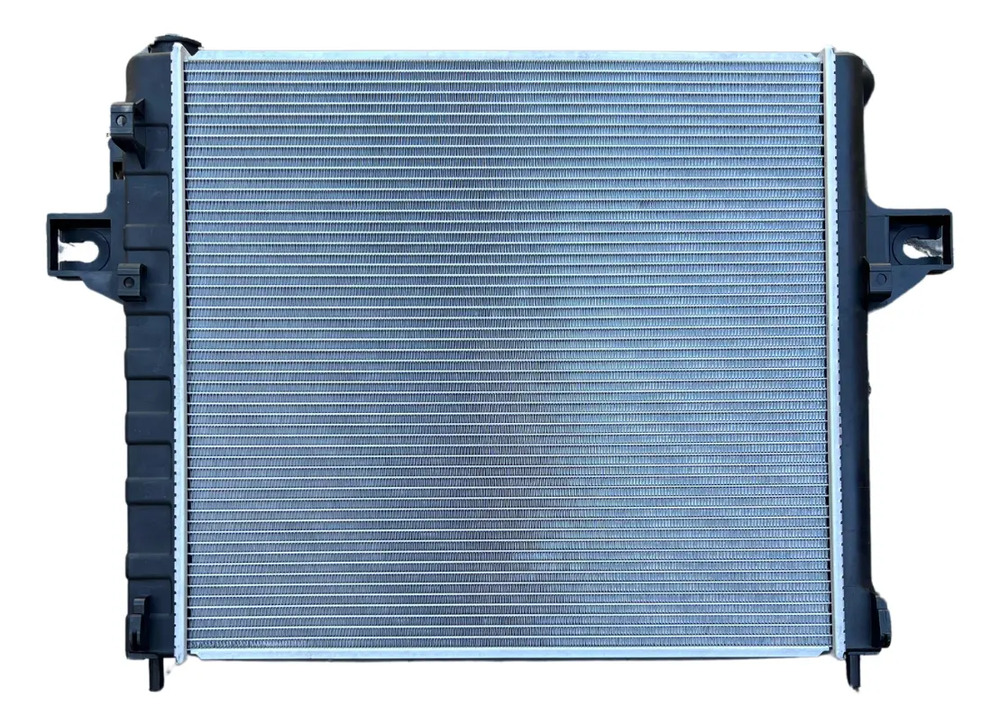 Radiador Chrysler Jeep Crhysler Laredo 4.0 Año 2005-09 - Imagen 2