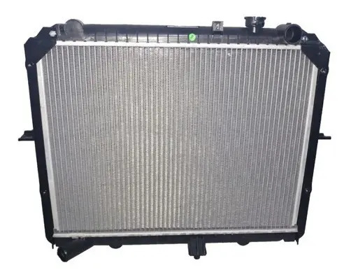 Radiador Camion Samsung 2.7 Motor Nissan Adaptable
