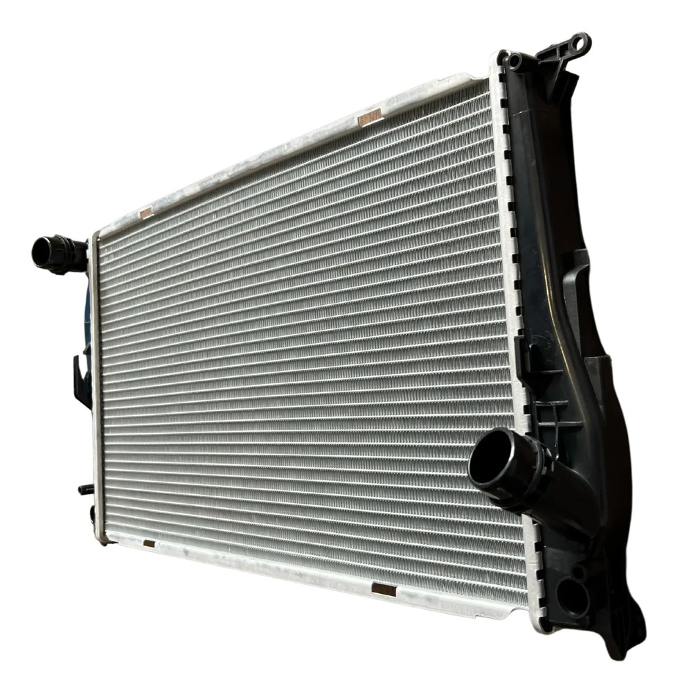 Radiador Bmw 318 D 320 D - Serie 3 E90 E91 E92 E93 - Imagen 3