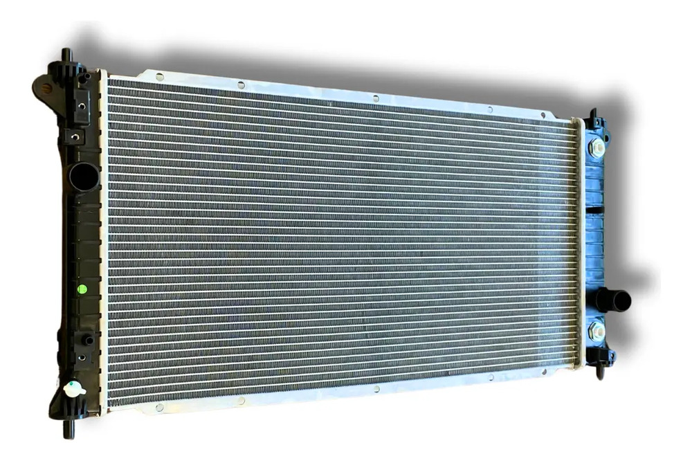 Radiador Ssanyong Korando 2.0 - Imagen 2