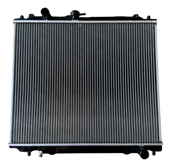 Radiador Mitsubishi Montero 2.8 Td Año 98-2001