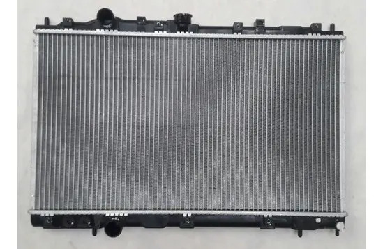 Radiador Mitsubishi Lancer 1.6 1996/2001 - Imagen 2